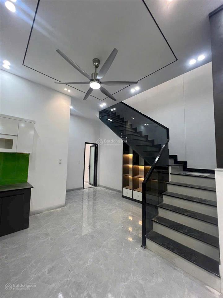 Nhà ngay đường trương thị hoa q12, 4x10m sổ hồng đầy đủ