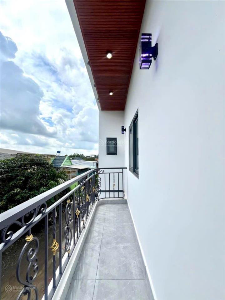 Nhà ngay đường trương thị hoa q12, 4x10m sổ hồng đầy đủ