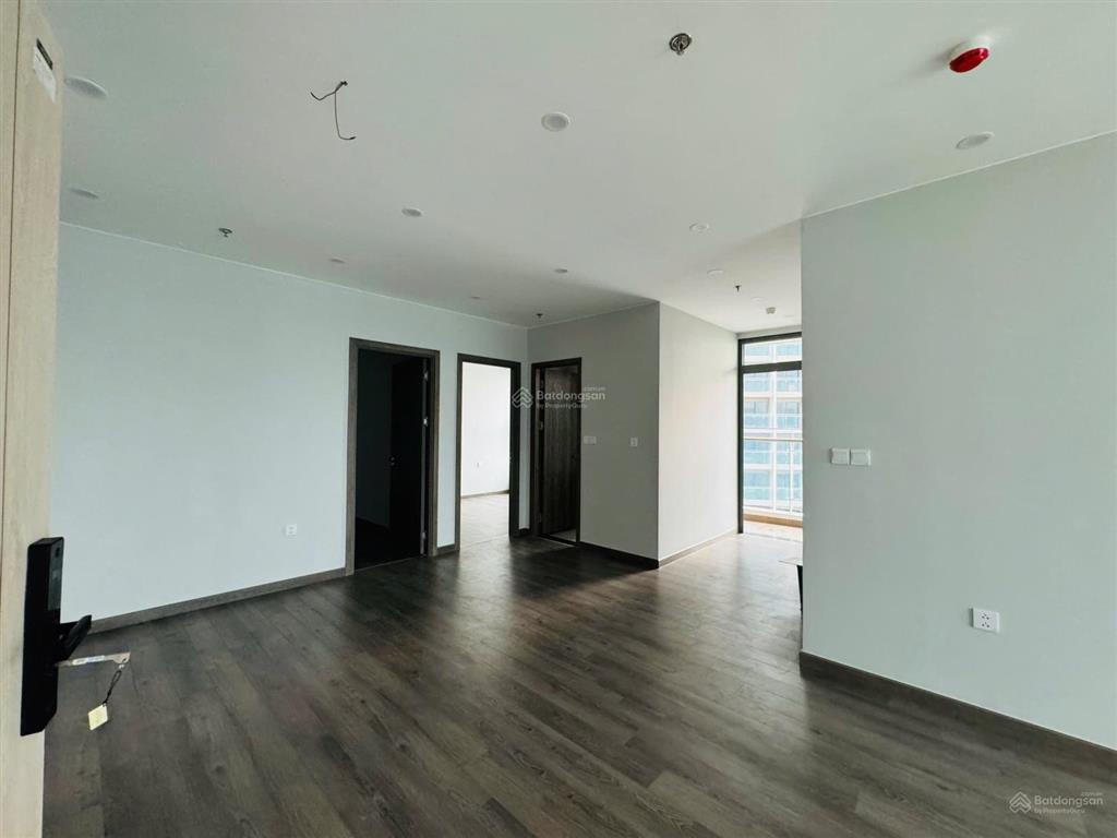 Cắt lỗ gần 1 tỷ căn góc 3 ngủ view trực diện biển giá chỉ còn 3.3 tỷ  0978 788 ***