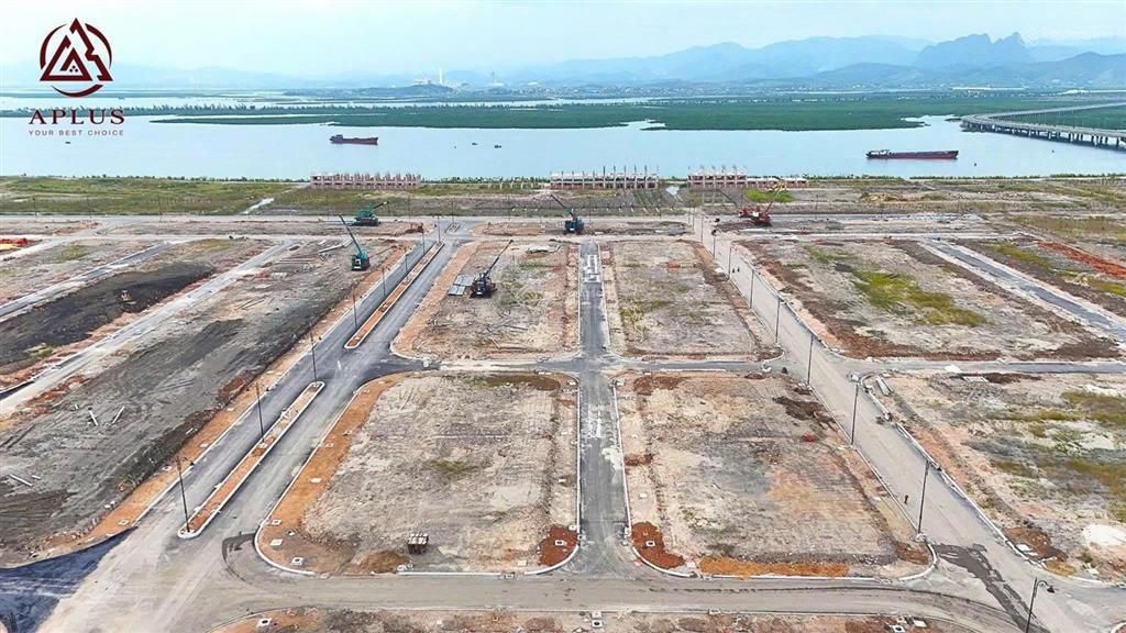 Căn shophouse trục 31m giá 40tr/m2 vận hành kinh doanh  mặt tiền đón đường bao biển  0978 788 ***