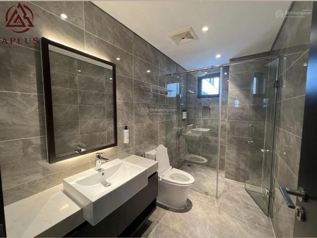 Cắt lỗ bán nhanh căn studio tầng cao view city giá  ***