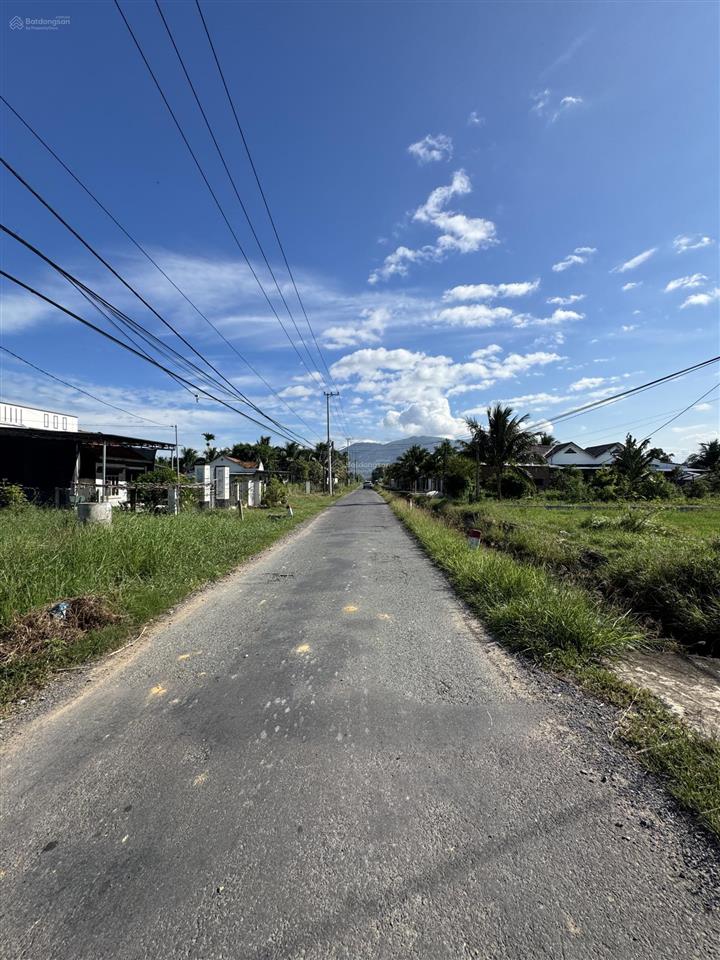 Cần tiền bán gấp lô góc thổ cư mặt tiền đt7 ninh thọ, ninh hoà