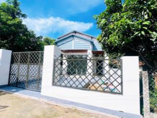 Bán nhà cấp 4 xinh xắn thôn trung hiệp 2, cam lâm, sổ riêng, giá ưu đãi