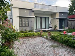 Chính chủ cần bán nhà đất vườn hoa lư ninh bình, 660m2, có 245m2 tc, trung tâm hành chính