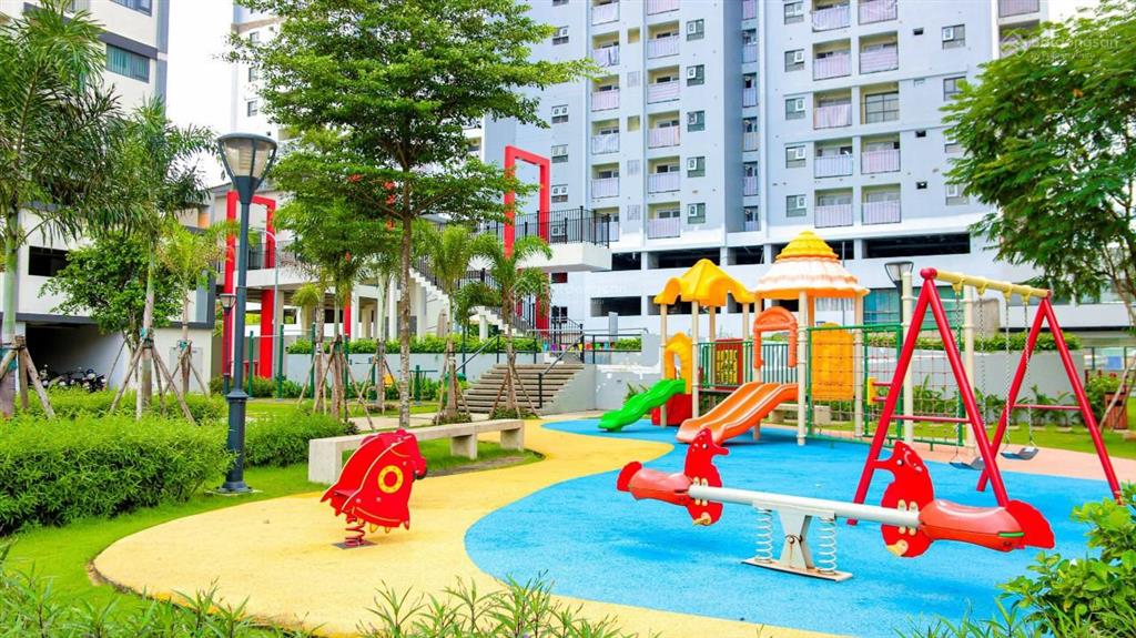 Bán gấp căn 3 pn nhà có nội thất mới 99% giá chỉ 2tỷ 2 giá tốt nhất khu eco xuân, lái thiêu