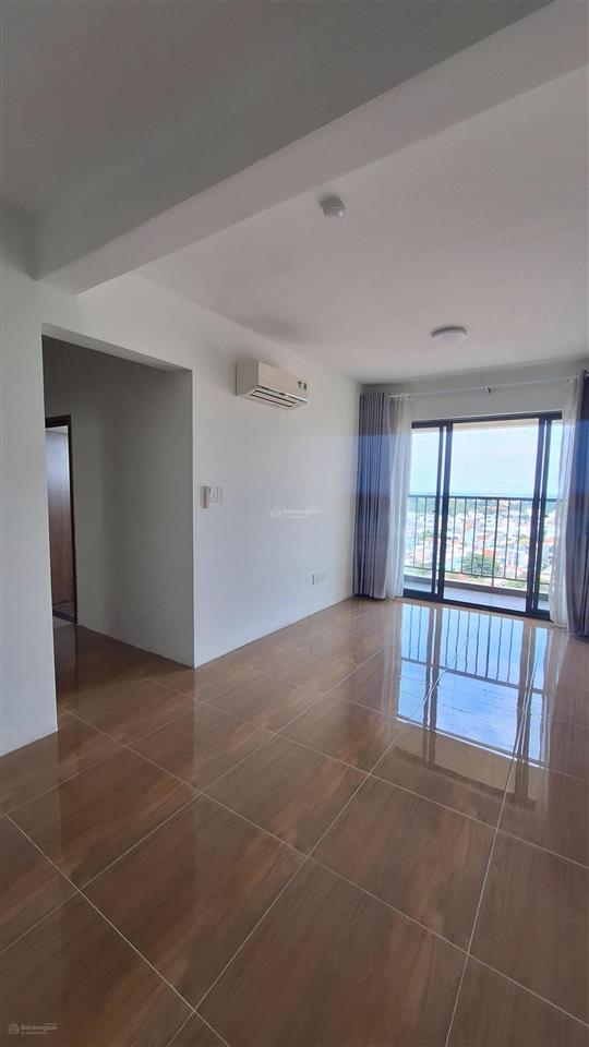 Bán căn góc 3pn view đẹp thoáng nhà đang cho thuê căn góc mát mẻ sát lotte mart. có số nội thất