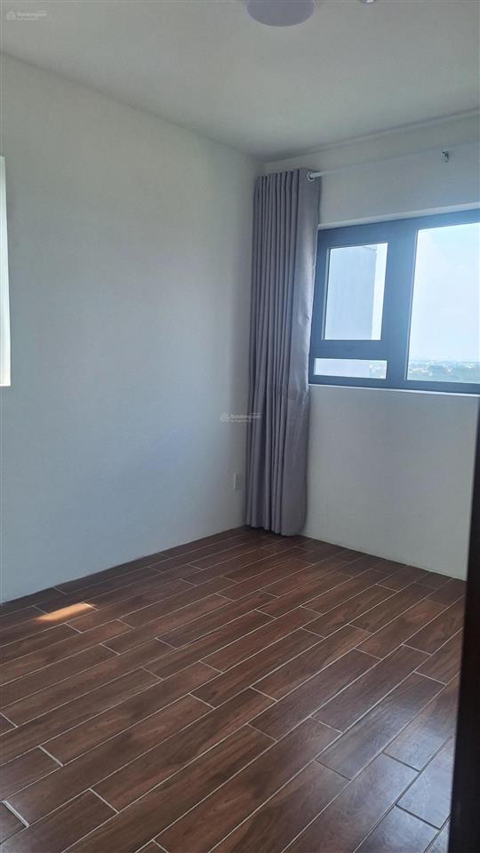 Bán căn góc 3pn view đẹp thoáng nhà đang cho thuê căn góc mát mẻ sát lotte mart. có số nội thất