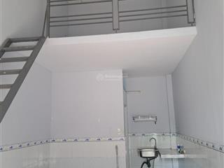 Cho thuê nhà trọ có gác đúc, 27m2, 2,6 triệu ở nhơn đức, nhà bè, hcm