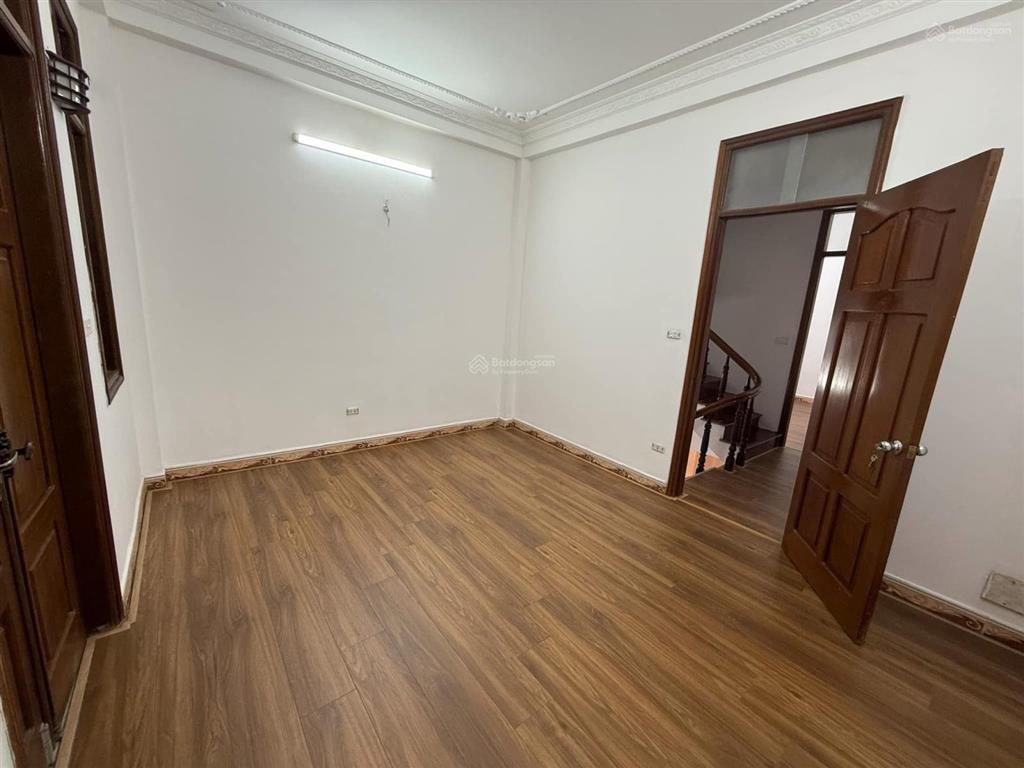 Bán nhà định công thượng 35m2 gần ô tô chỉ 6.5 tỷ