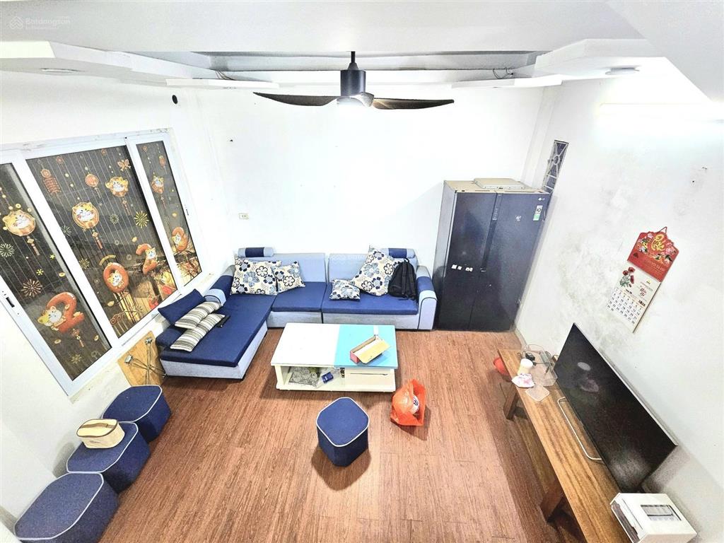 Chính chủ bán nhà nguyễn trãi  thanh xuân  cách mặt phố 50m  28m2  5 tầng  chỉ 5.85 tỷ có tl