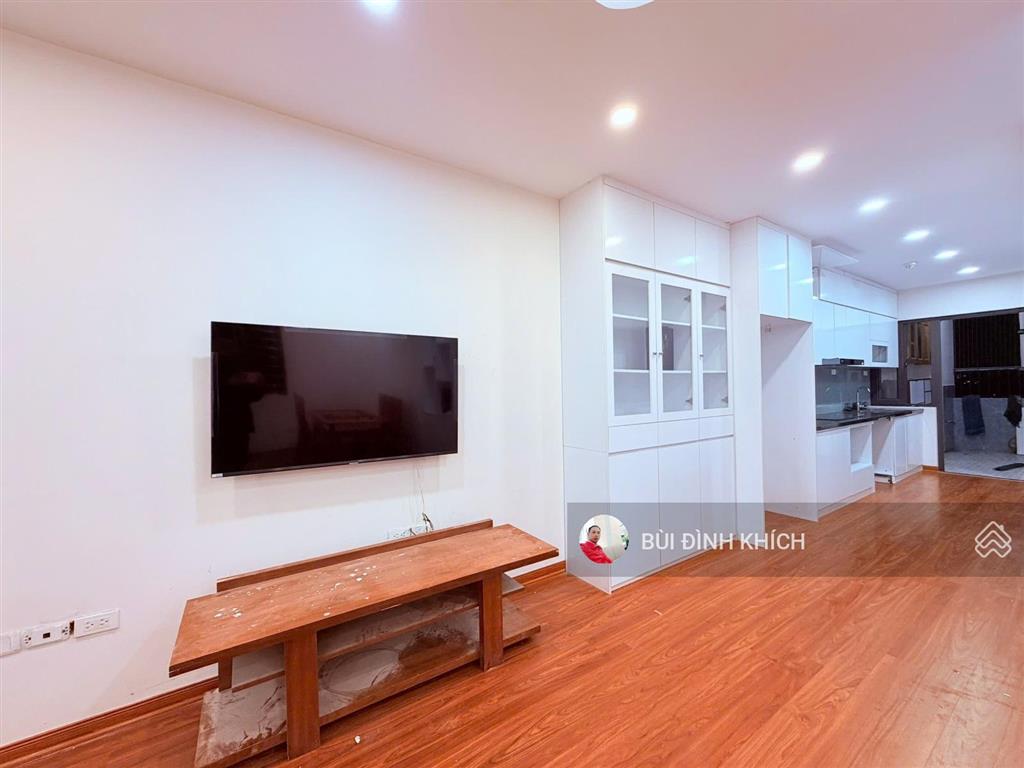 Bán căn hộ chung cư c14  bqp  70m2  2 ngủ  2 wc  tầng trung  lô góc  chỉ hơn 5 tỷ