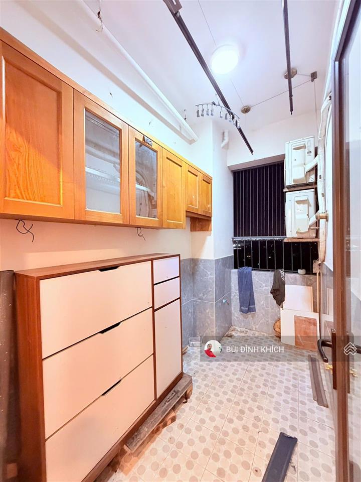 Bán căn hộ chung cư c14  bqp  70m2  2 ngủ  2 wc  tầng trung  lô góc  chỉ hơn 5 tỷ