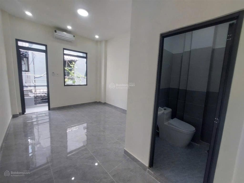 Góc,hẻm xô viết nghệ tĩnh,gần khu d,các trường đại học,nhộn nhịp