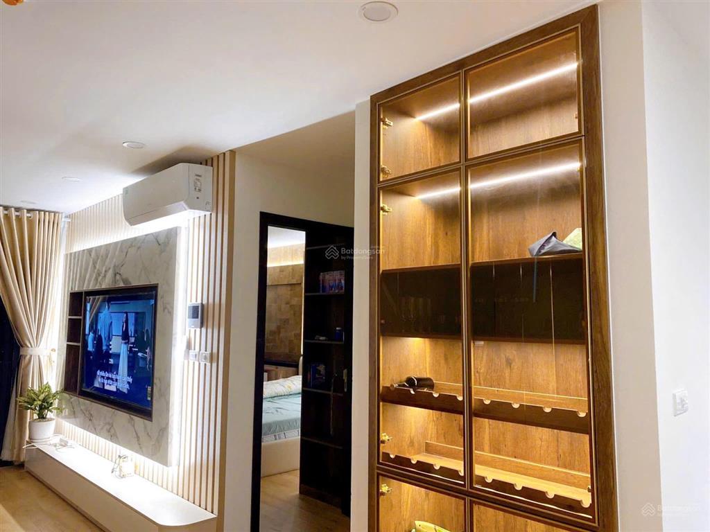 Chính chủ cần bán gấp ch diện tích 68m² giá 7.5 tỷ thiết kế 2pn, 2wc chung cư riveside thanh xuân