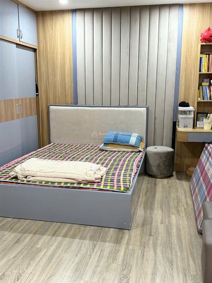 Gia đình bán căn hộ dt 86m², full đồ thiết kế 3pn, 2wc chung cư bea sky, đ.phạm tu, p. định công.