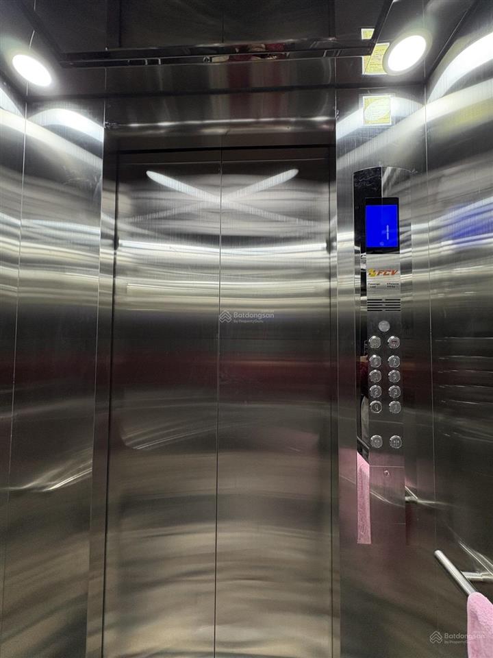 Bán nhà xuân đỉnh 50m7 tầng thang máyoto kinh doanh