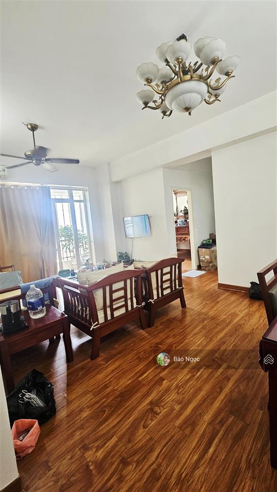 Chính chủ, bán căn hộ chung cư tại kđtm cầu bươu diện tích 112m, thiết kế 3pn, 2wc, sổ đỏ lâu dài