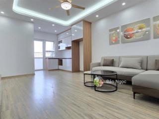 Bán căn góc toà ct4c xa la
 diện tích 70m thiết kế 2 ngủ, 2 vệ sinh
 bc tây bắc  cửa đông nam