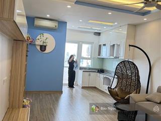 Bán căn góc 70m,2n,2vs tòa ct4 xa la, hà đông.hà nội. gần viện 103 hđ
 , ban công rộng. sổ đỏ