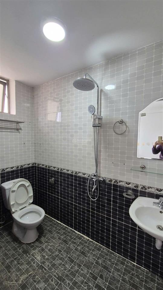 Bán căn góc 70m 2 ngủ 2vs tòa ct4 kđt xa la hà đông, hà nội,sđcc
 70m căn góc, thoáng sáng