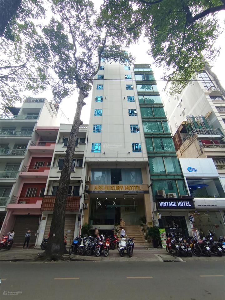 Cần bán gấp nhà 103 đường bùi thị xuân, phường bến thành, quận 1, 6m x 22m  10tầng. giá 135 tỷ