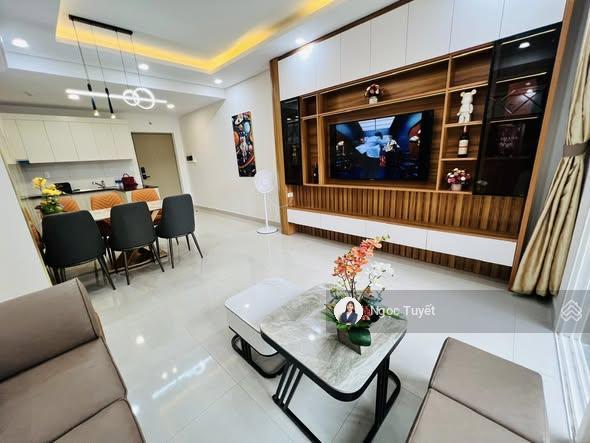 Bán nhanh căn 3 ngủ đủ nội thất hướng mát tại dragon castle hl.  e 0359 513 ***