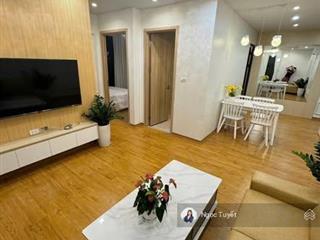 Bán căn 2 ngủ 1 vệ sinh giá 2150tr sẵn sổ, nội thất đẹp, hướng đông nam.  em 0359 513 ***