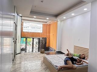 Chính chủ cho thuê phòng tầng trệt mặt tiền đường lê thị chợ q7