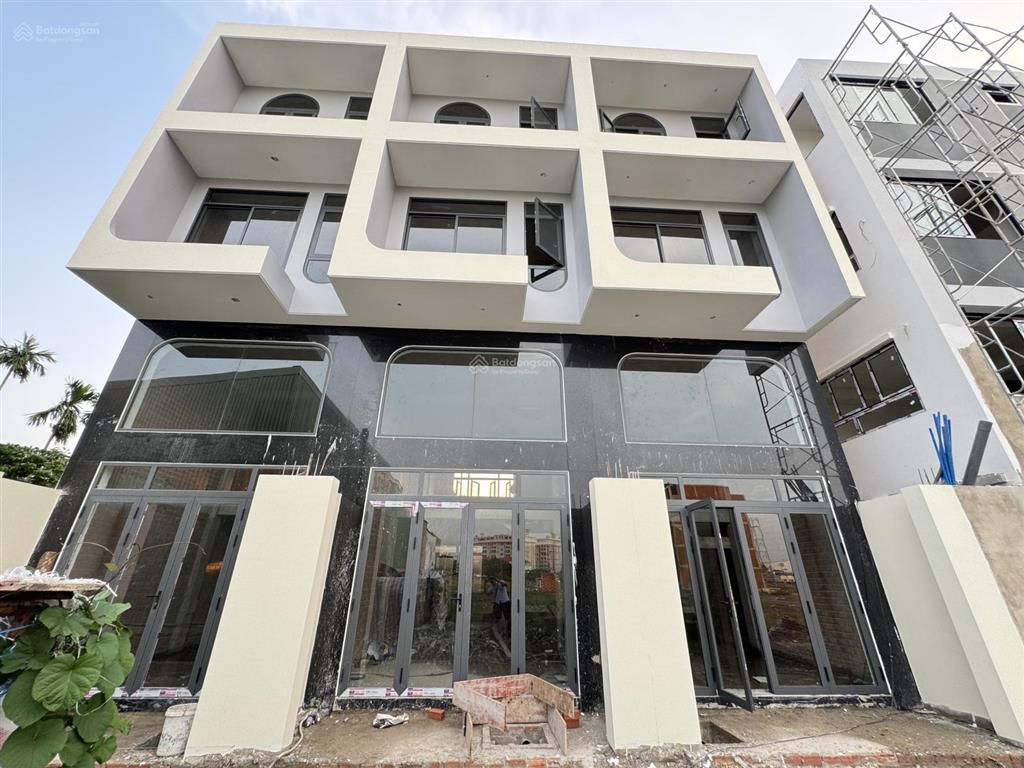 Bán nhà 4 tầng, kề gò dưa  tam bình  sổ riêng  4,x tỷ  xem ngay