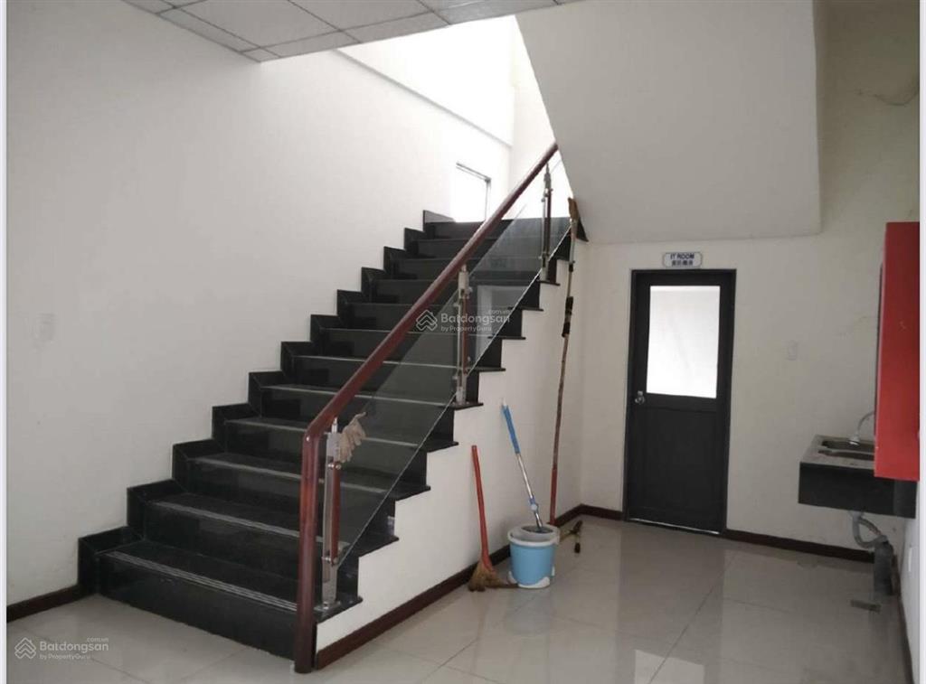 Bán đất 18.200m2 + nhà xưởng 5.300m2 mới 100%, hạ tầng, nội thất đầy đủ. trả tiền 1 lần đến 2065.