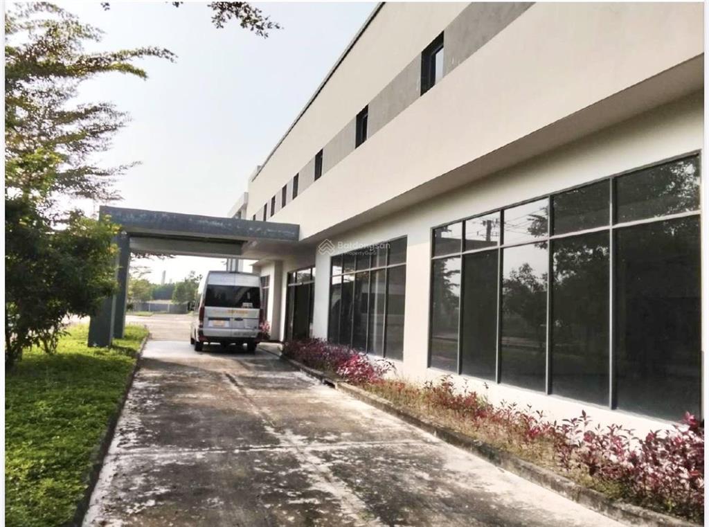 Bán đất 18.200m2 + nhà xưởng 5.300m2 mới 100%, hạ tầng, nội thất đầy đủ. trả tiền 1 lần đến 2065.