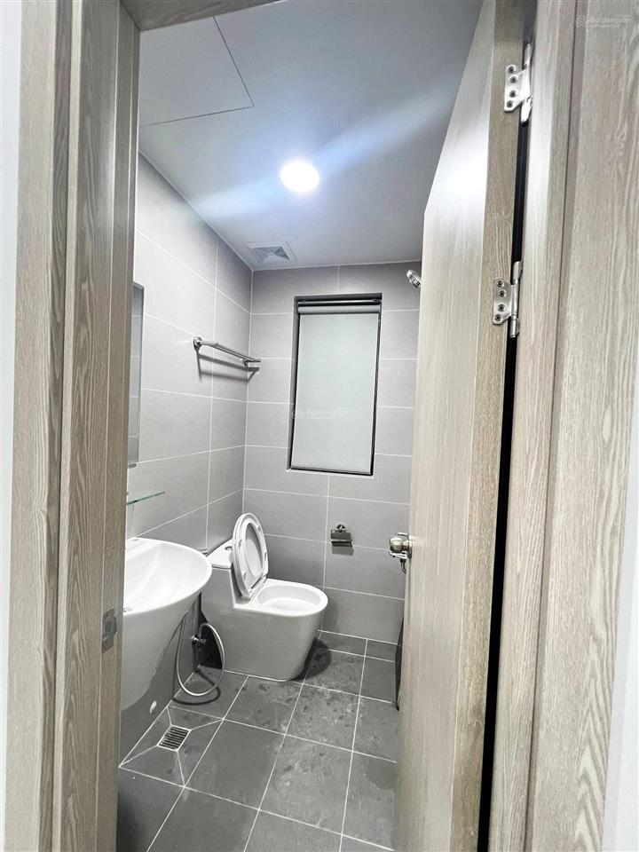 Bán bcons polaris, căn góc, tầng đẹp 61m2, view "không ồnkhông bụi", giá tốt!!