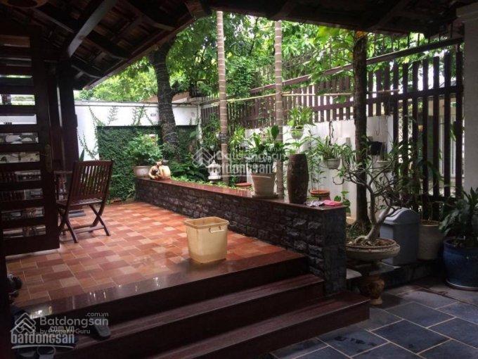 Bán gấp biệt thứ bán đảo linh đàm 250m2 hoàn thiện đẹp giá 50 tỷ,  0965 986 ***