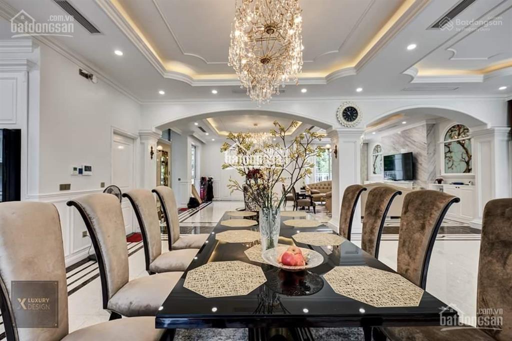 Chính chủ bán biệt thự linh đàm, đường rộng, gần hồ linh đàm, dt 250m2, giá 60 tỷ,  0962 982 ***