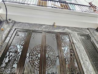 Bán nhà mới đẹp gần hồ 7 tầng có thang máy full nội thất trung tâm đống đa hơn 7 tỷ