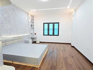Hiếm có  bán gấp nhà mai động trung tâm phố 55m2 đẹp ngõ rộng thoáng 3m sđcc hơn 3 tỷ