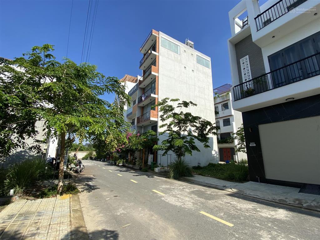 Đất hai mặt tiền trước sau vườn lài, hình thực tế, sổ riêng, đường 10m, giá 4 tỷ