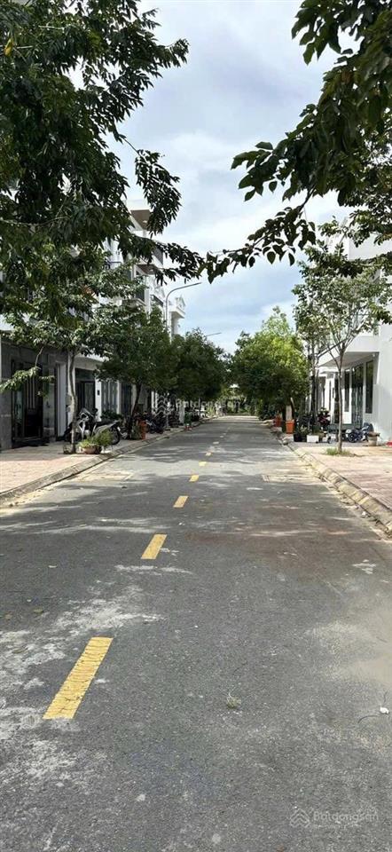 Đất an phú đông, chợ vườn lài, giá tốt nhất 3.2 tỷ/56m2, dt 5x11.2m