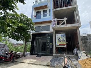 Bán nhà 1 trệt lửng 2 lầu, đường thạnh lộc 28, đường mới 12m, nhà mới tinh