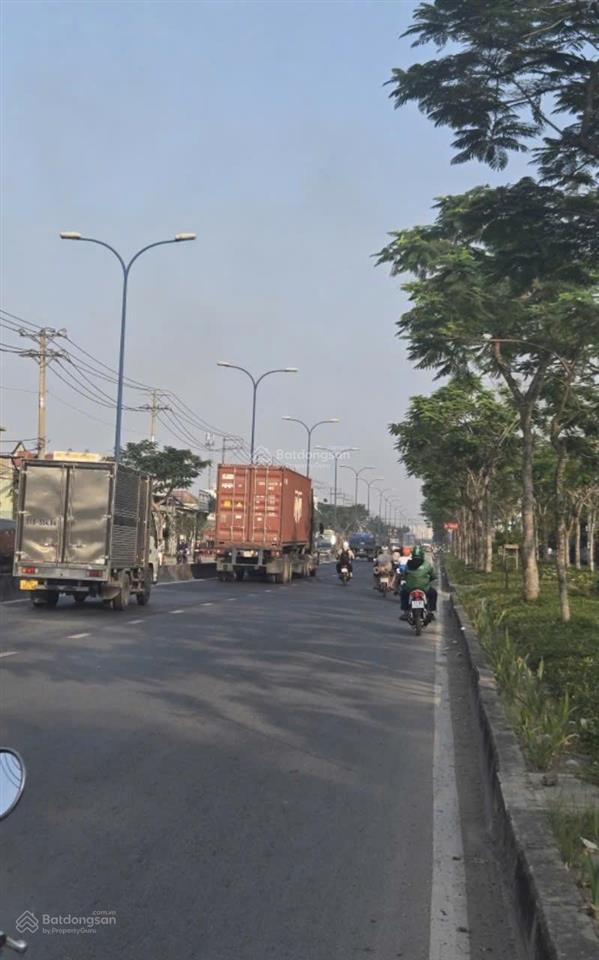 Bán kho, nhà xưởng 2000 m2 mặt tiền đường tỉnh lộ 10, bình chánh, hcm, 70 tỷ thương lượng