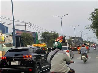 Bán nhanh 1600m2 nhà xưởng mặt tiền nhánh tỉnh lộ 10, bình chánh 31.5 tỷ tl,  0983 002 ***