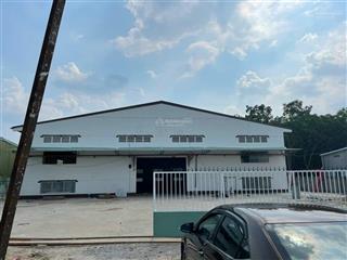 Cho thuê 2800m2 kho xưởng hóc môn