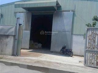 Cho thuê 500m2 kho xưởng đường tân sơn