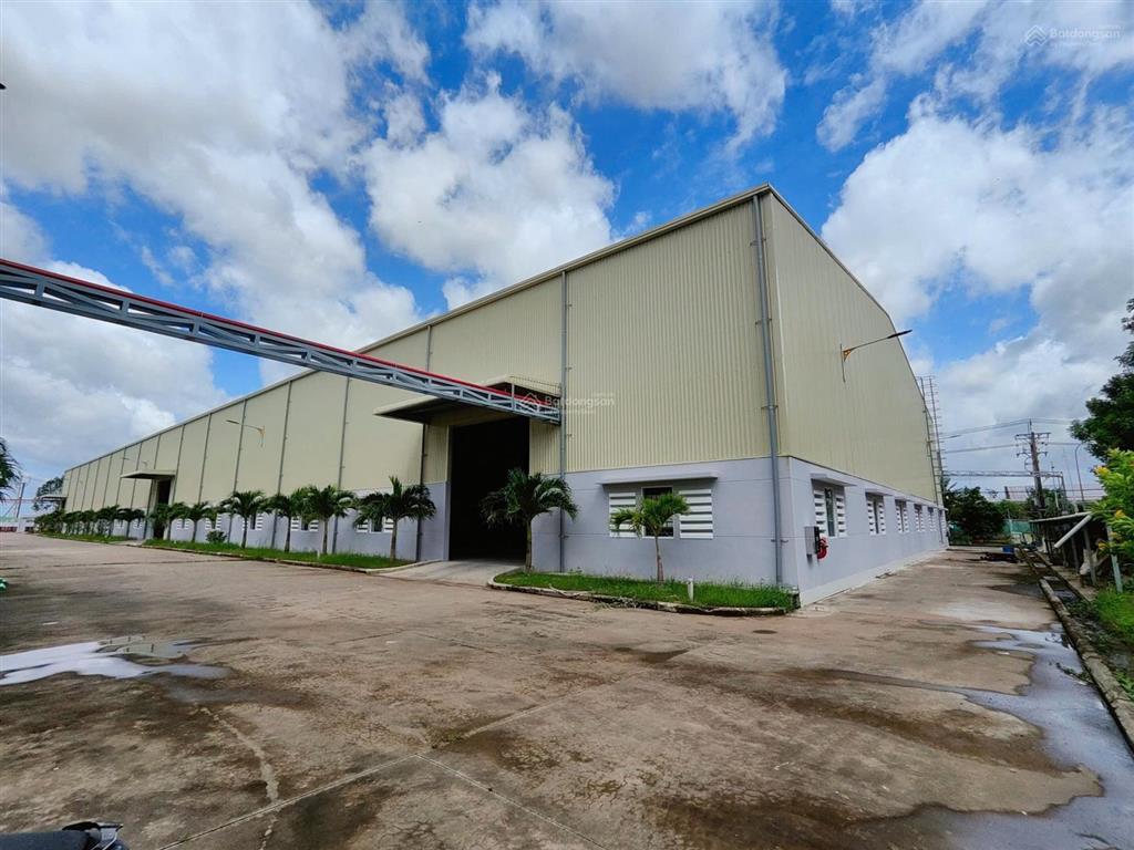 Cho thuê 90000m2 kho xưởng vĩnh long