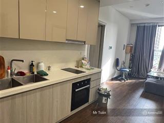Bán gấp ch 2pn 2wc 60m2 full đồ tại masteri west heights b , giá 5,375 tỷ. tuấn 0392 969 ***