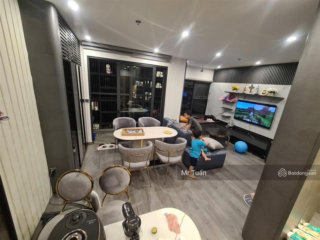 Bán cc the sapphire, tây mỗ, giá 4,99 tỷ, 63m2, 2pn, 2wc full đồ đẹp cao cấp . tuấn 0392 969 ***
