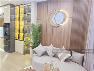 Bán cc tại the sapphire toà s402vinhomes smart city, 5,65 tỷ, 62,2 m2, 2pn, 2wc,tuấn 0392 969 ***