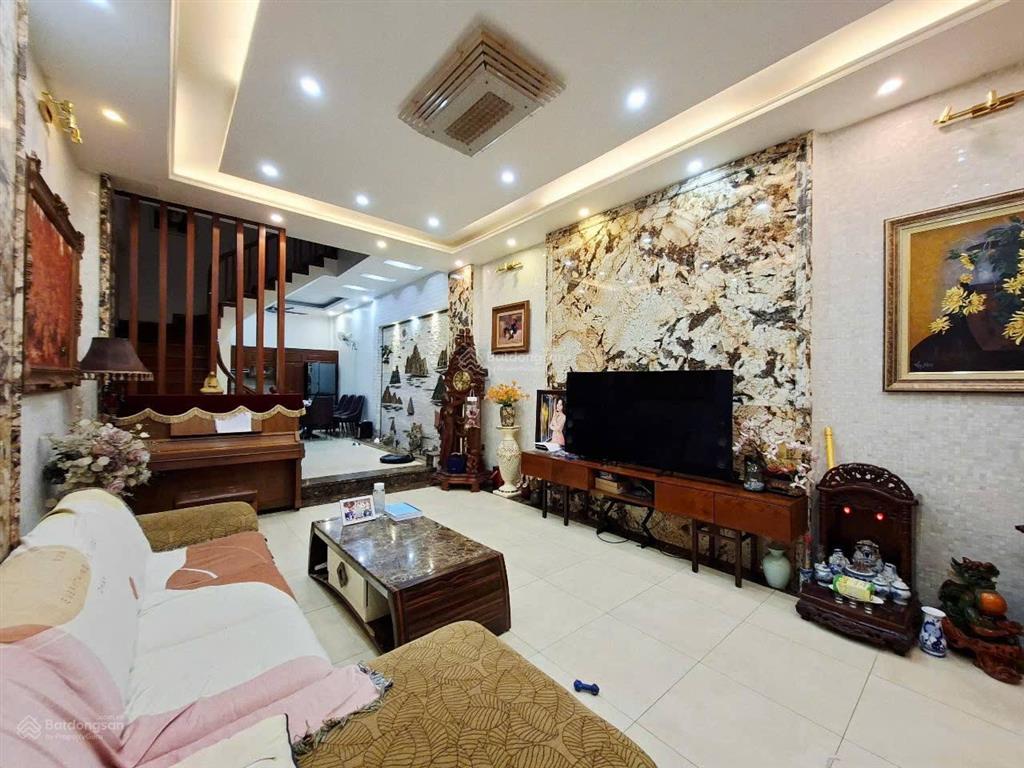 Gia đình có việc bán gấp liền kề kđt vân canh, 100m2 x 4 tầng, giá tốt, vị trí đẹp