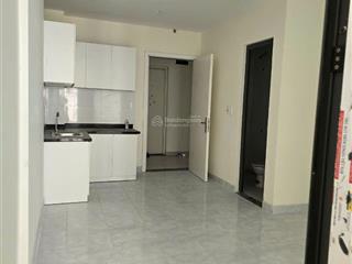 Ch noxh từ cđt đã vào ở 830 triệu (vat). block b  tầng 18 (01 căn duy nhất). ký trực tiếp với cđt