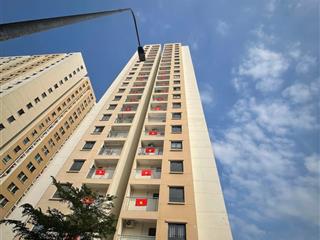 Bán căn hộ noxh căn góc d2 lầu trung. view tp. gồm 2pn2wc 2 ban công. giá 1.4990 tỷ có bớt lộc